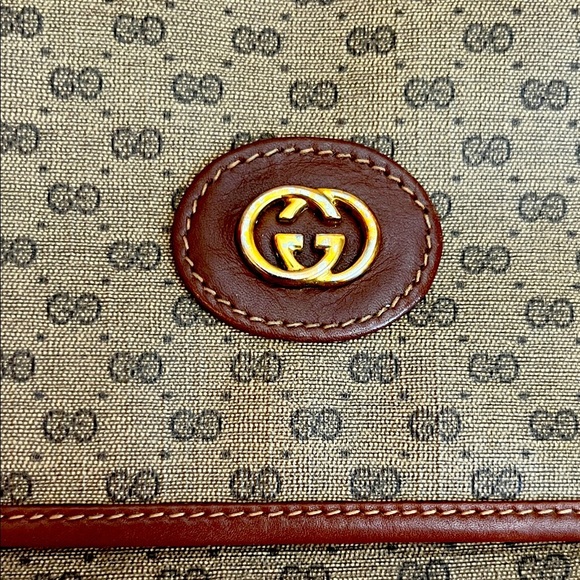 Gucci Monogram Crossbody - Picture 2 of 8